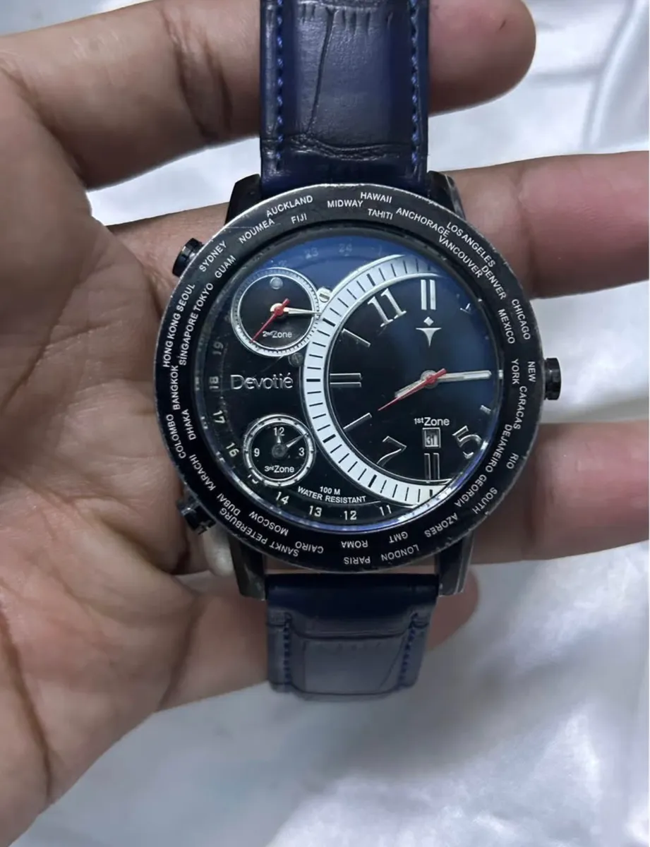 Devotie 3-Time Zone thumb 4